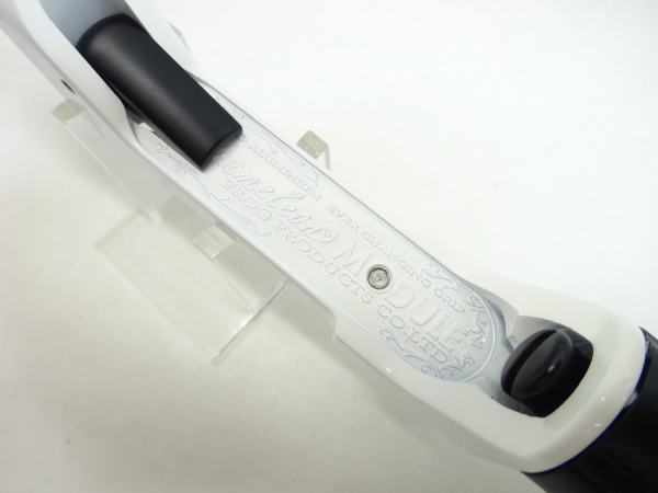 カメレオングリップ ブラック/チェンジングカラー